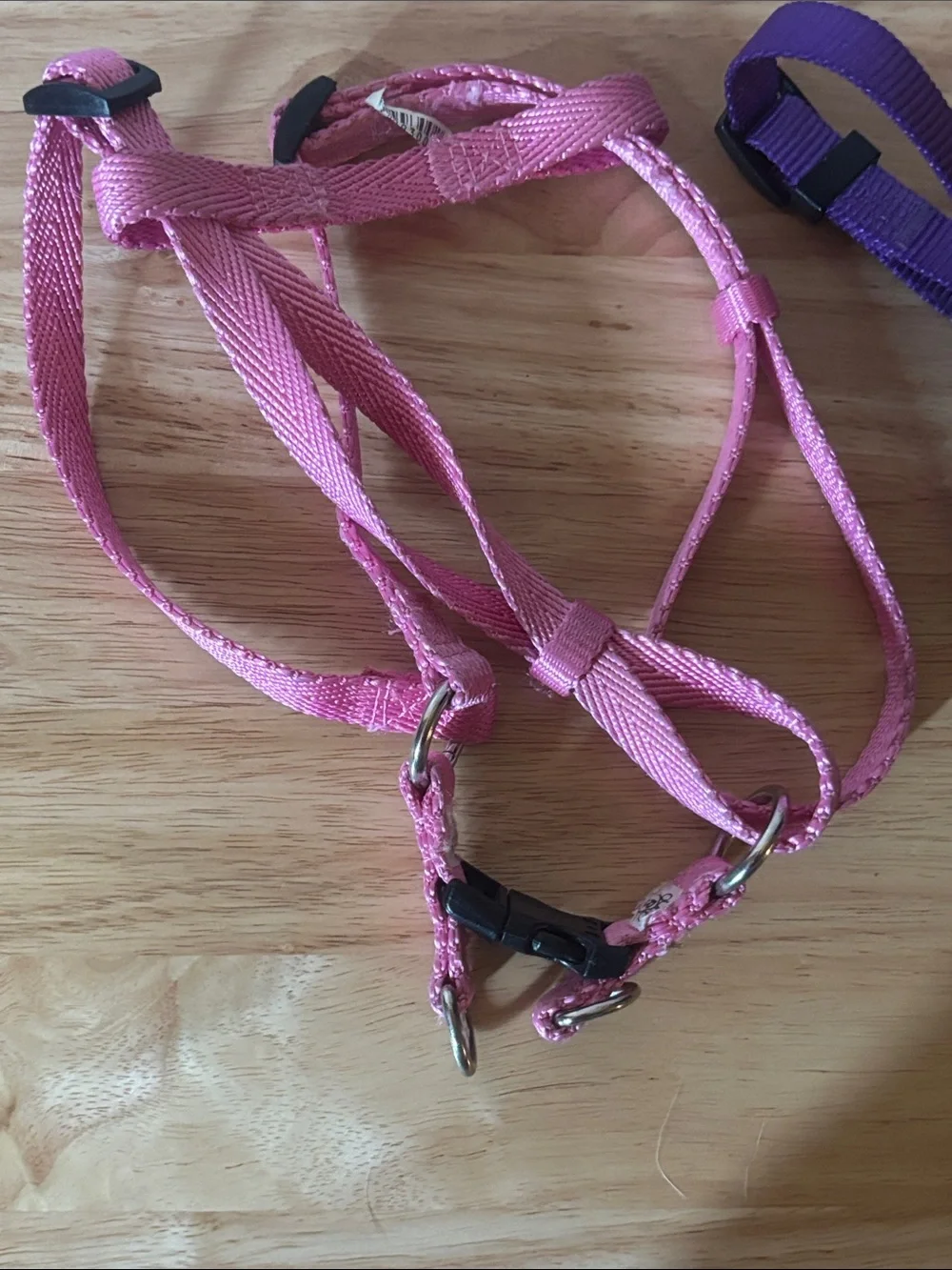 Set of 2 Small Dog Harness’s and Pink Leash